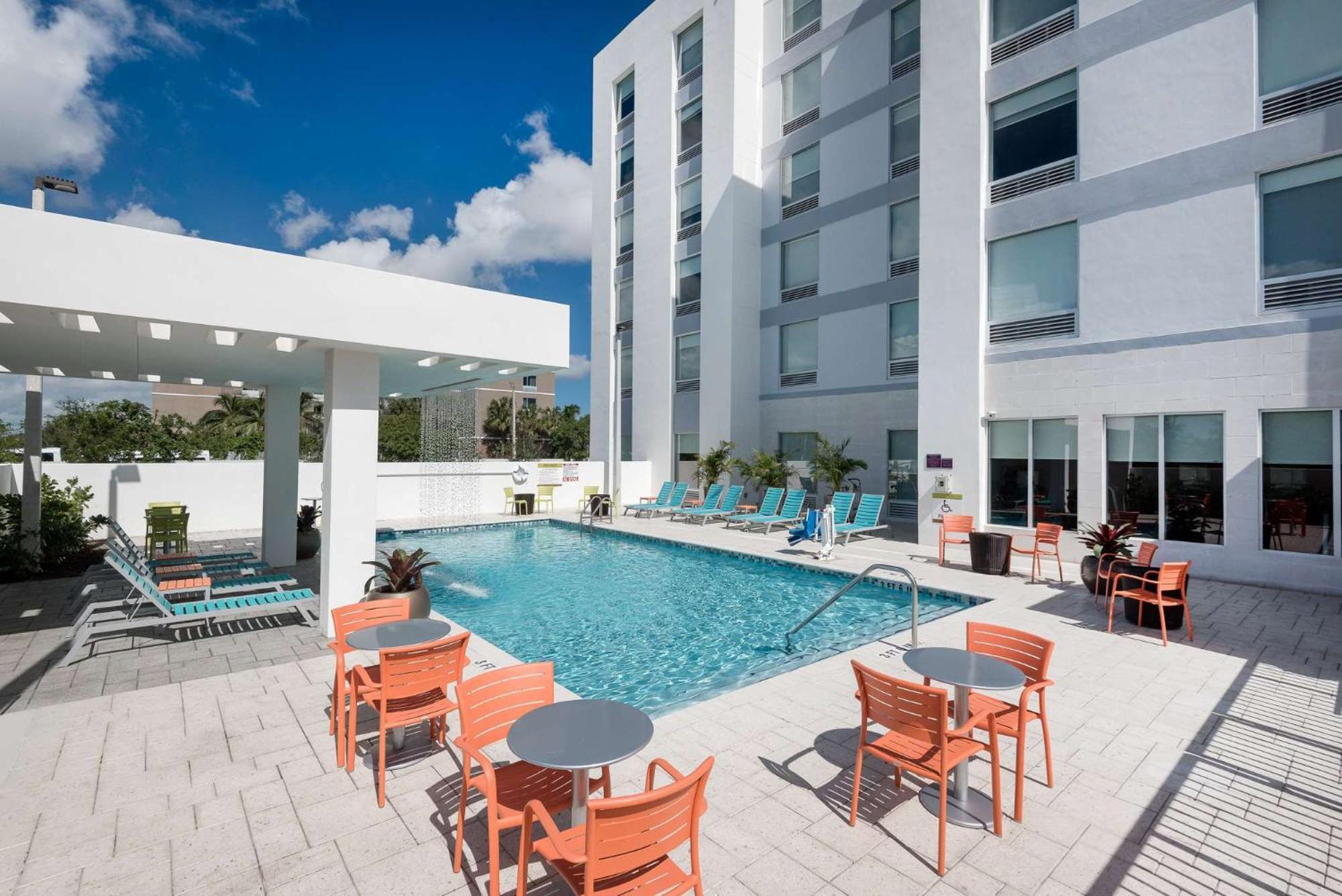 Home2 Suites By Hilton Ft. Lauderdale Airport-Cruise Port Dania Beach Eksteriør billede